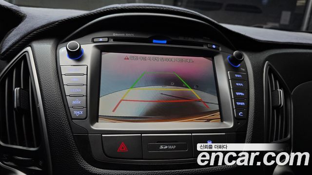 Hyundai Tucson ix Diesel(e-VGT) 2WD Smart special 2015 — фото 15