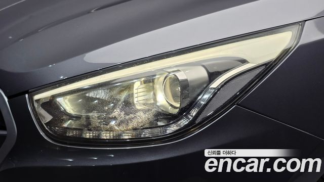 Hyundai Tucson ix Diesel(e-VGT) 2WD Smart special 2015 — фото 22