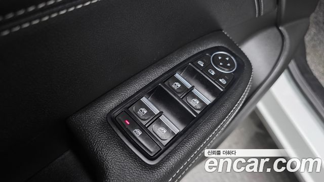 Renault Korea XM3 1.3 TCe RE Signature 2022 — фото 13