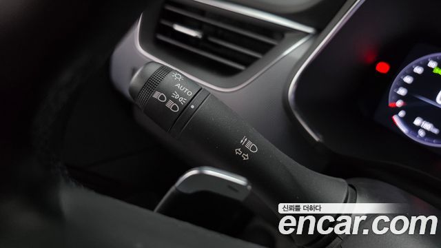 Renault Korea XM3 1.3 TCe RE Signature 2022 — фото 15