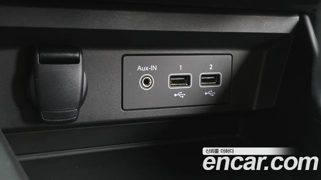 Renault Korea XM3 1.3 TCe RE Signature 2022 — фото 27