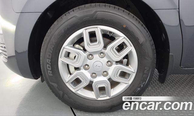 Hyundai Staria L3.5 Cargo 3-Seater Modern 2022 — фото 5