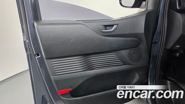 Hyundai Staria L3.5 Cargo 3-Seater Modern 2022 — фото 25