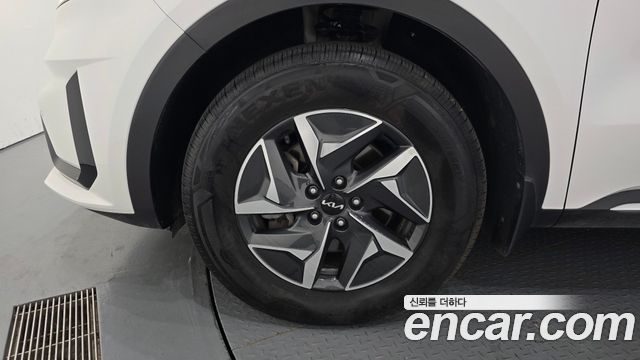 Kia Sorento (IV) HEV 1.6 4WD Noblesse 2023 — фото 5