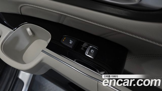 Kia Sorento (IV) HEV 1.6 4WD Noblesse 2023 — фото 19