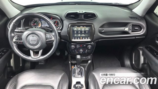 Jeep Renegade 2.4 Limited 2020 — фото 7