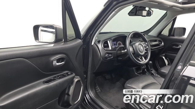 Jeep Renegade 2.4 Limited 2020 — фото 10