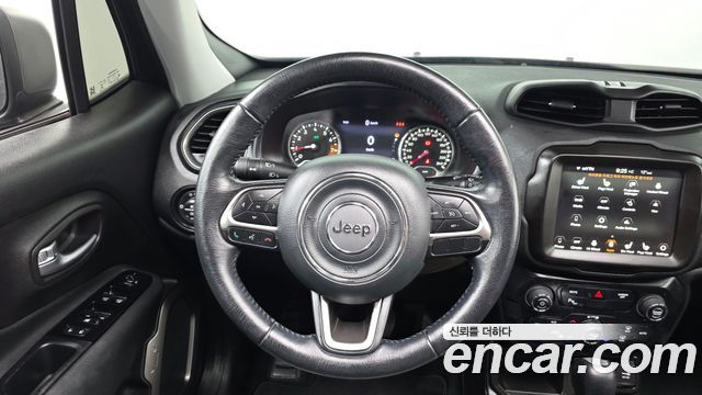 Jeep Renegade 2.4 Limited 2020 — фото 13
