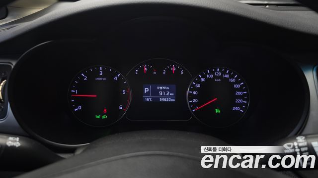 Kia Carens 1.7 VGT Prestige 2014 — фото 8