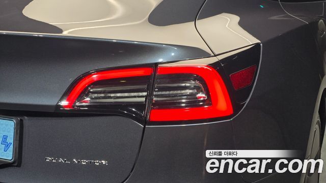 Tesla Model 3 Long Range AWD 2021 — фото 23