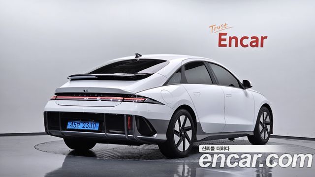 Hyundai Ioniq 6 Standard Exclusive 2023 — фото 2
