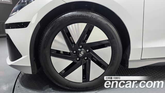 Hyundai Ioniq 6 Standard Exclusive 2023 — фото 5