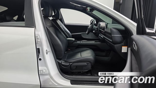 Hyundai Ioniq 6 Standard Exclusive 2023 — фото 11
