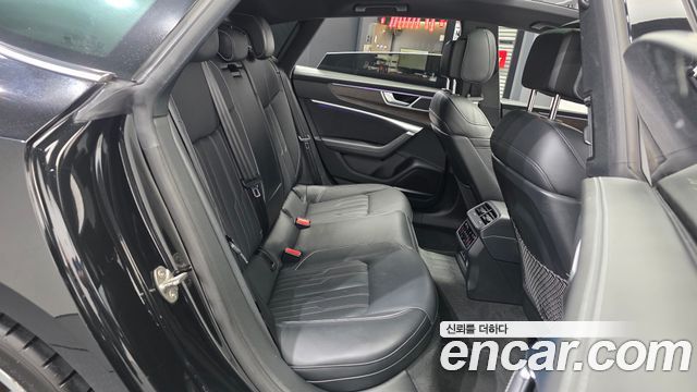 Audi A7 (4K) 50 TDI Quattrp Premium 2022 — фото 12