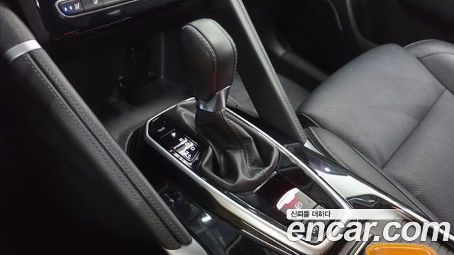 Renault Korea QM6 2.0 LPe RE 2WD 2021 — фото 9