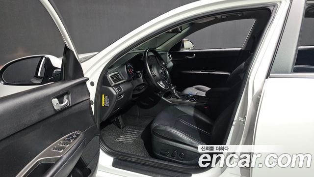 Kia K5 (II) 2.0 Prestige 2020 — фото 10