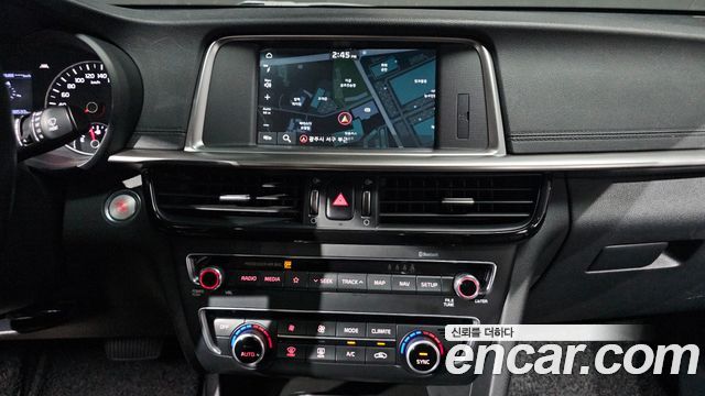 Kia K5 (II) 2.0 Prestige 2020 — фото 14