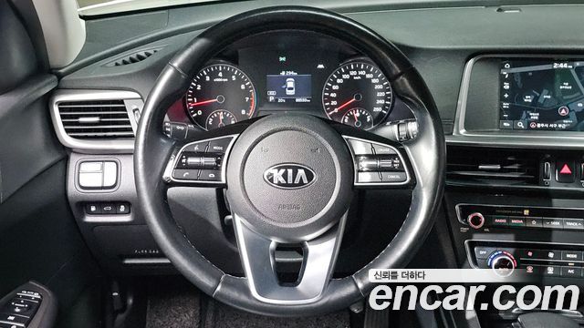 Kia K5 (II) 2.0 Prestige 2020 — фото 15