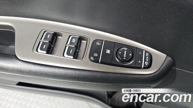 Kia K5 (II) 2.0 Prestige 2020 — фото 17