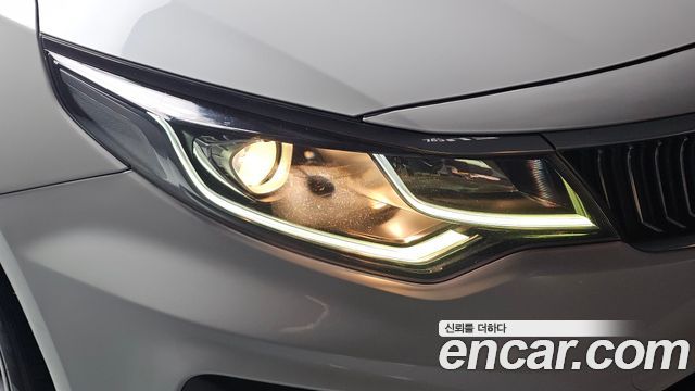 Kia K5 (II) 2.0 Prestige 2020 — фото 22
