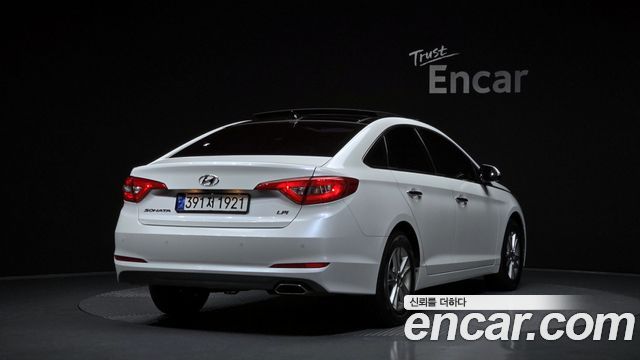 Hyundai Sonata (LF) LPI Premium 2017 — фото 2