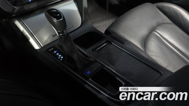 Hyundai Sonata (LF) LPI Premium 2017 — фото 9