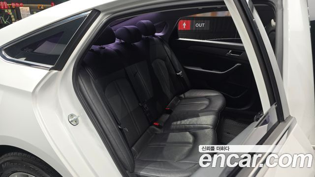 Hyundai Sonata (LF) LPI Premium 2017 — фото 11