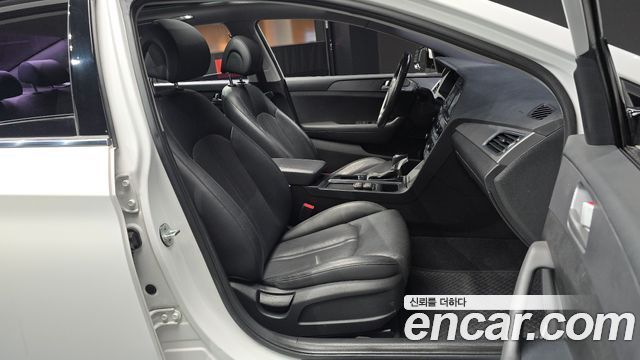 Hyundai Sonata (LF) LPI Premium 2017 — фото 12