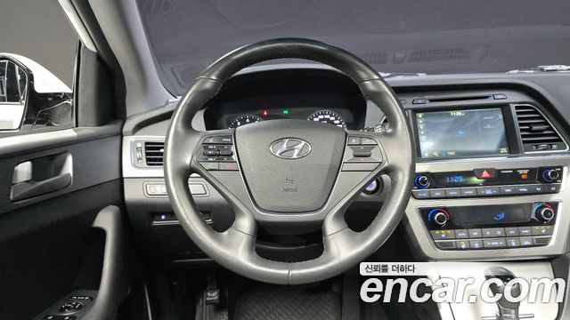 Hyundai Sonata (LF) LPI Premium 2017 — фото 13