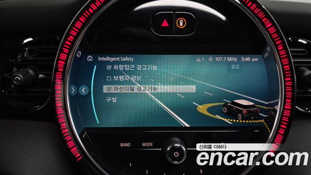 MINI Cooper S Classic Third Generation 2022 — фото 18