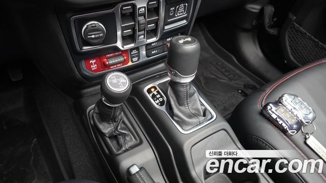Jeep Wrangler (JL) 2.0 Rubicon Power Top 4Door 2024 — фото 9