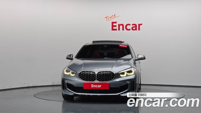 BMW 1 Series (F40) M135i xDrive 2022 — фото 3