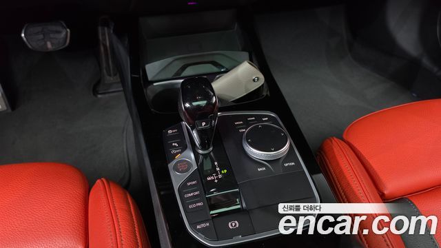 BMW 1 Series (F40) M135i xDrive 2022 — фото 9