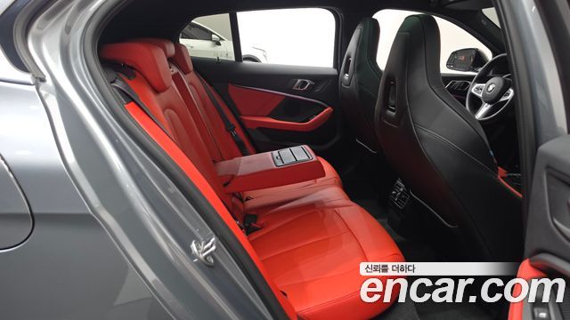 BMW 1 Series (F40) M135i xDrive 2022 — фото 11