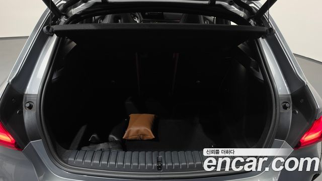 BMW 1 Series (F40) M135i xDrive 2022 — фото 20