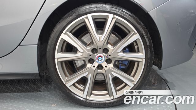 BMW 1 Series (F40) M135i xDrive 2022 — фото 21
