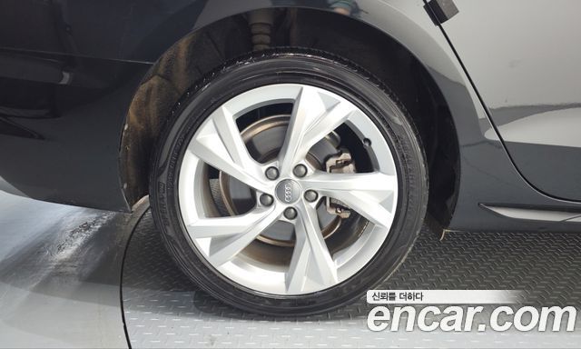 Audi A4 (B9) 40 TFSI Premium 2020 — фото 5