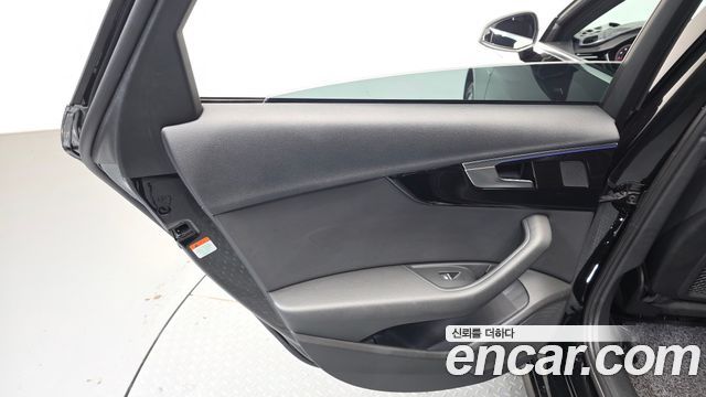 Audi A4 (B9) 40 TFSI Premium 2020 — фото 31