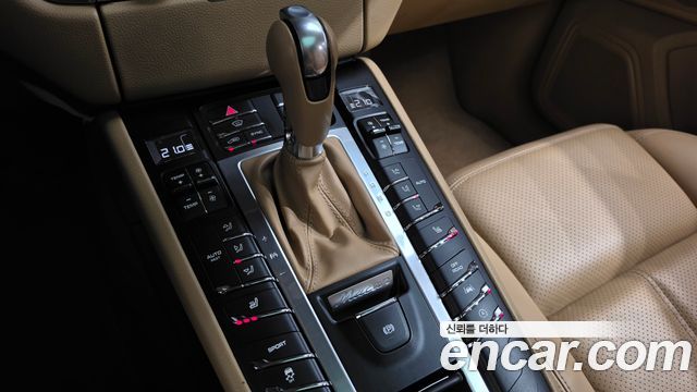 Porsche Macan 3.0 S Diesel 95B 2017 — фото 9