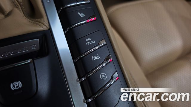Porsche Macan 3.0 S Diesel 95B 2017 — фото 12