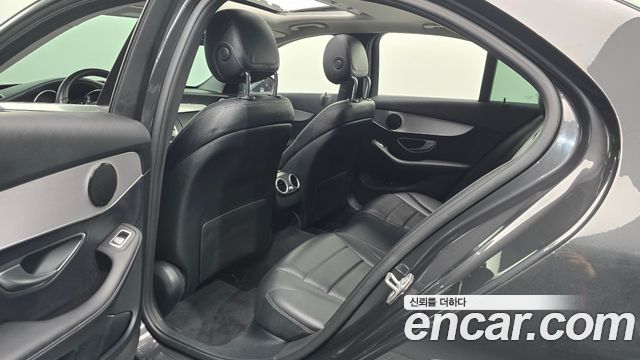 Mercedes-Benz C-Class (W205) C200 Avantgarde 2020 — фото 11
