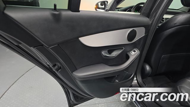 Mercedes-Benz C-Class (W205) C200 Avantgarde 2020 — фото 25