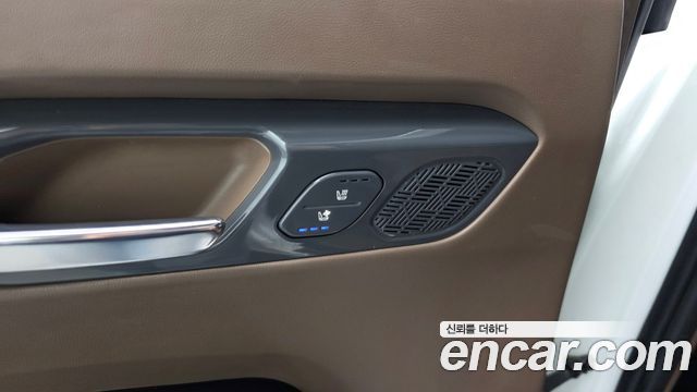 Kia EV9 Long Range 4WD Earth 2024 — фото 30