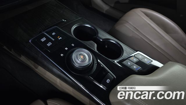 Kia K8 2.5 Gasoline 2WD Noblesse 2022 — фото 9