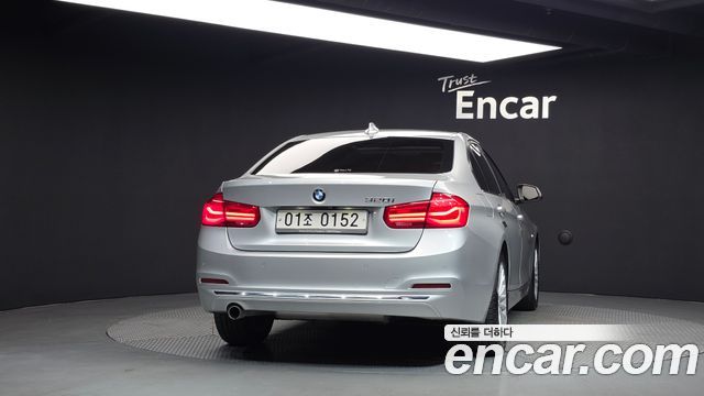 BMW 3 Series (F30) 320i Luxury 2016 — фото 5