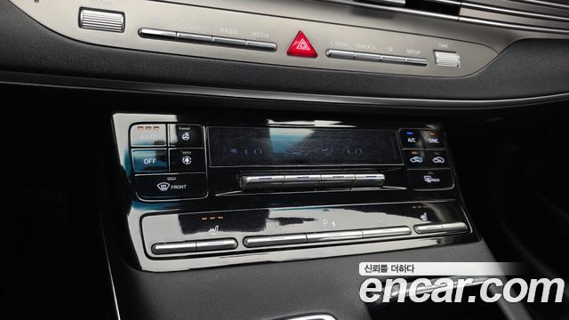 Hyundai Grandeur (IG) 3.0 LPi Rent Car Modern 2020 — фото 18