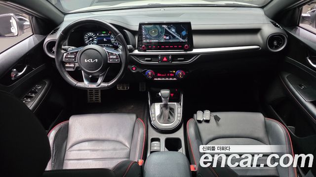 Kia K3 (II) 1.6 Turbo GT 5Door Signature 2022 — фото 7
