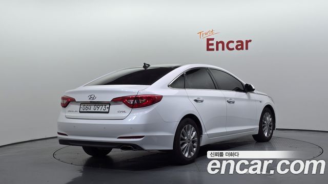 Hyundai Sonata (LF) 2.0 Style Special 2016 — фото 2