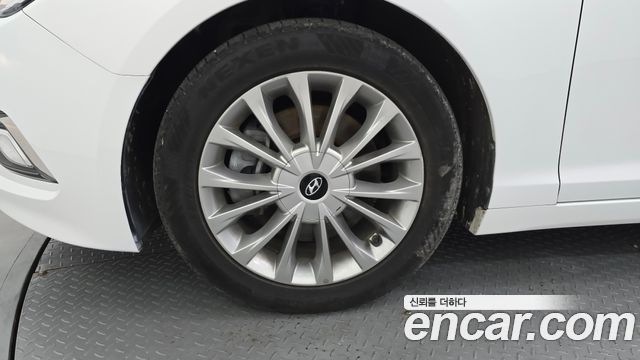 Hyundai Sonata (LF) 2.0 Style Special 2016 — фото 5