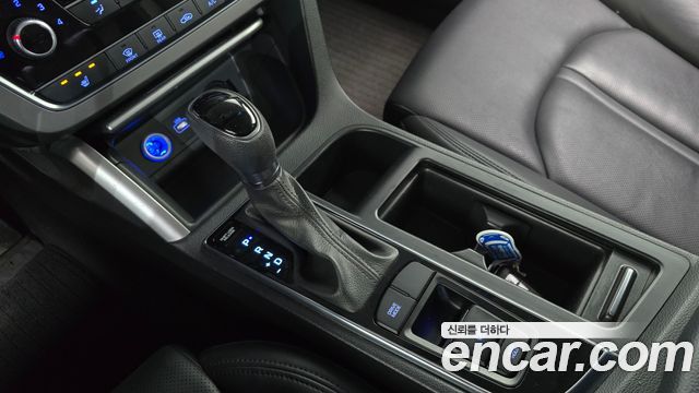 Hyundai Sonata (LF) 2.0 Style Special 2016 — фото 9